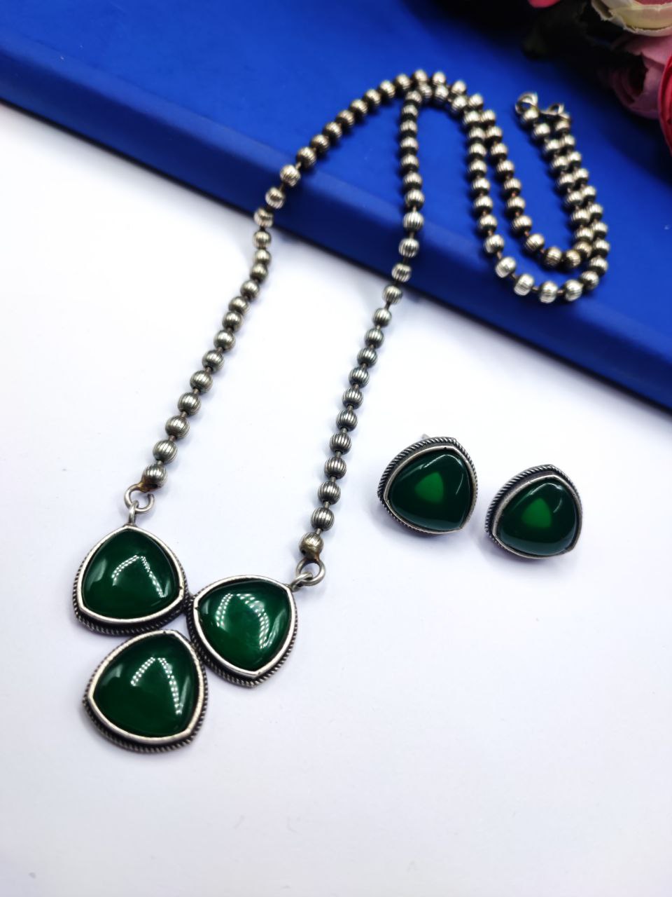 Necklace Of Monalisa Stones with Oxidized Studs – LEEB Collection